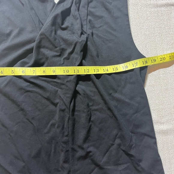 Anthropologie Sleeveless Faux Wrap Neckline Comfy Jersey Top - Picture 2 of 7